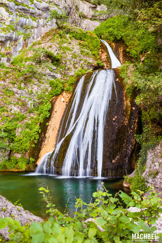 cascada-del-rio-mundo-provincia-de-albacete-lugares-para-visitar-castilla-la-mancha-by-machbel